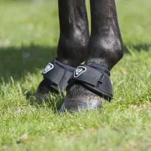 Equilibrium Tri-Zone Over Reach Boots Black
