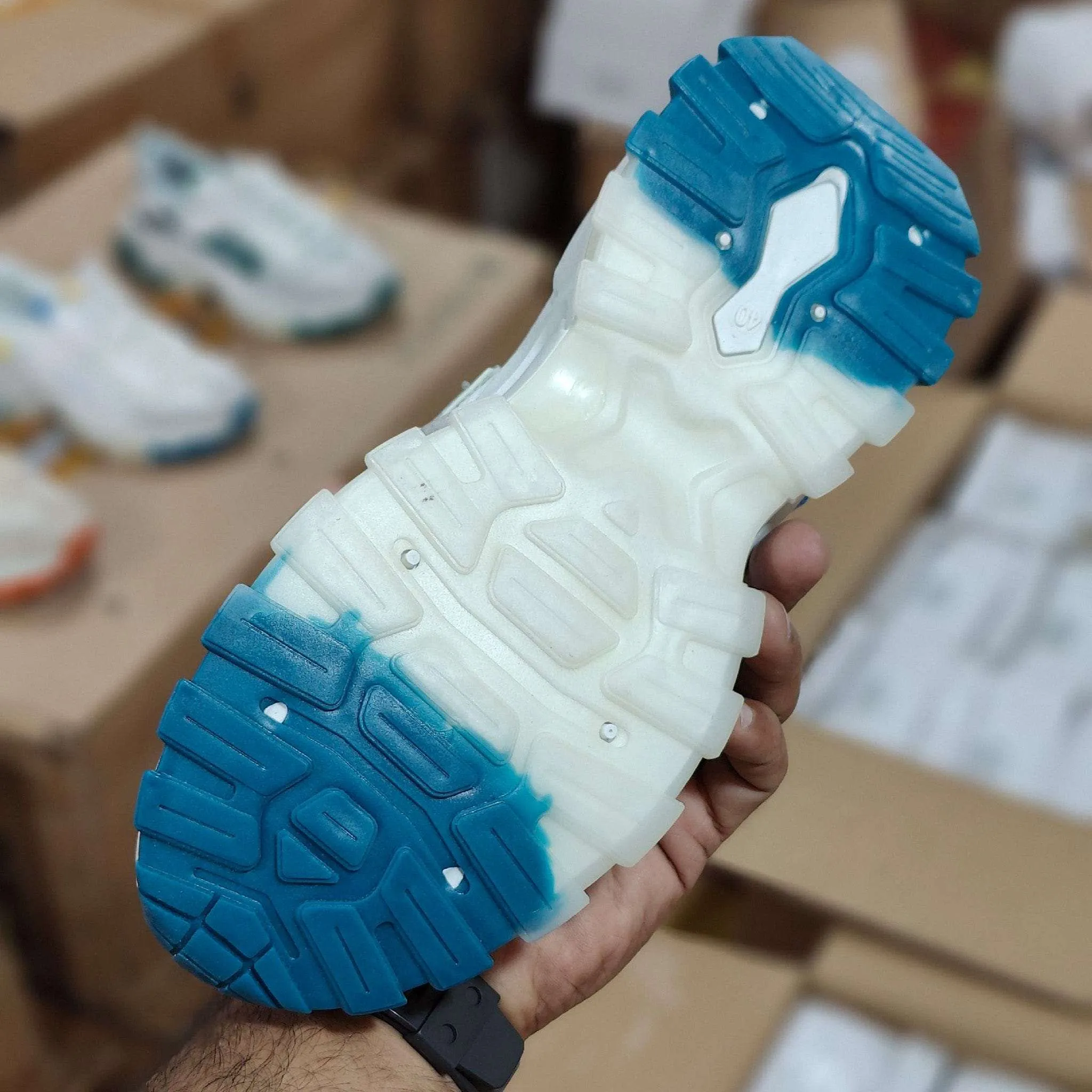 Fashion Lifestyle Sneaker Navy/White