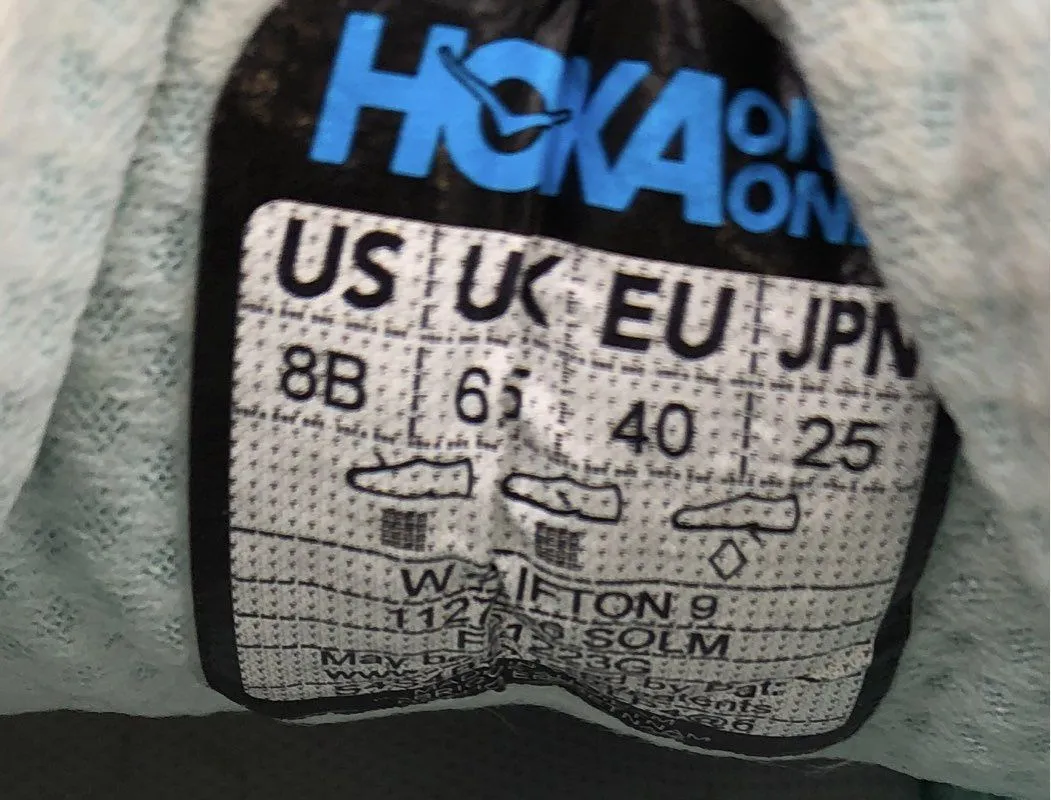 Hoka One One Women's Clifton 9 Aqua Low-Top Running Shoes - Size 8B