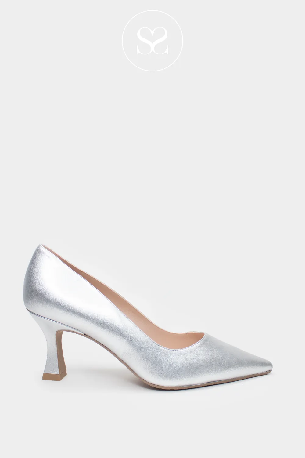 LODI JONA SILVER COURT SHOES / HEELS