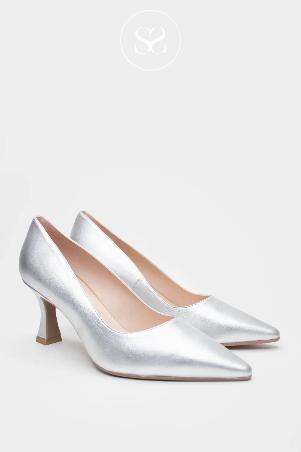LODI JONA SILVER COURT SHOES / HEELS