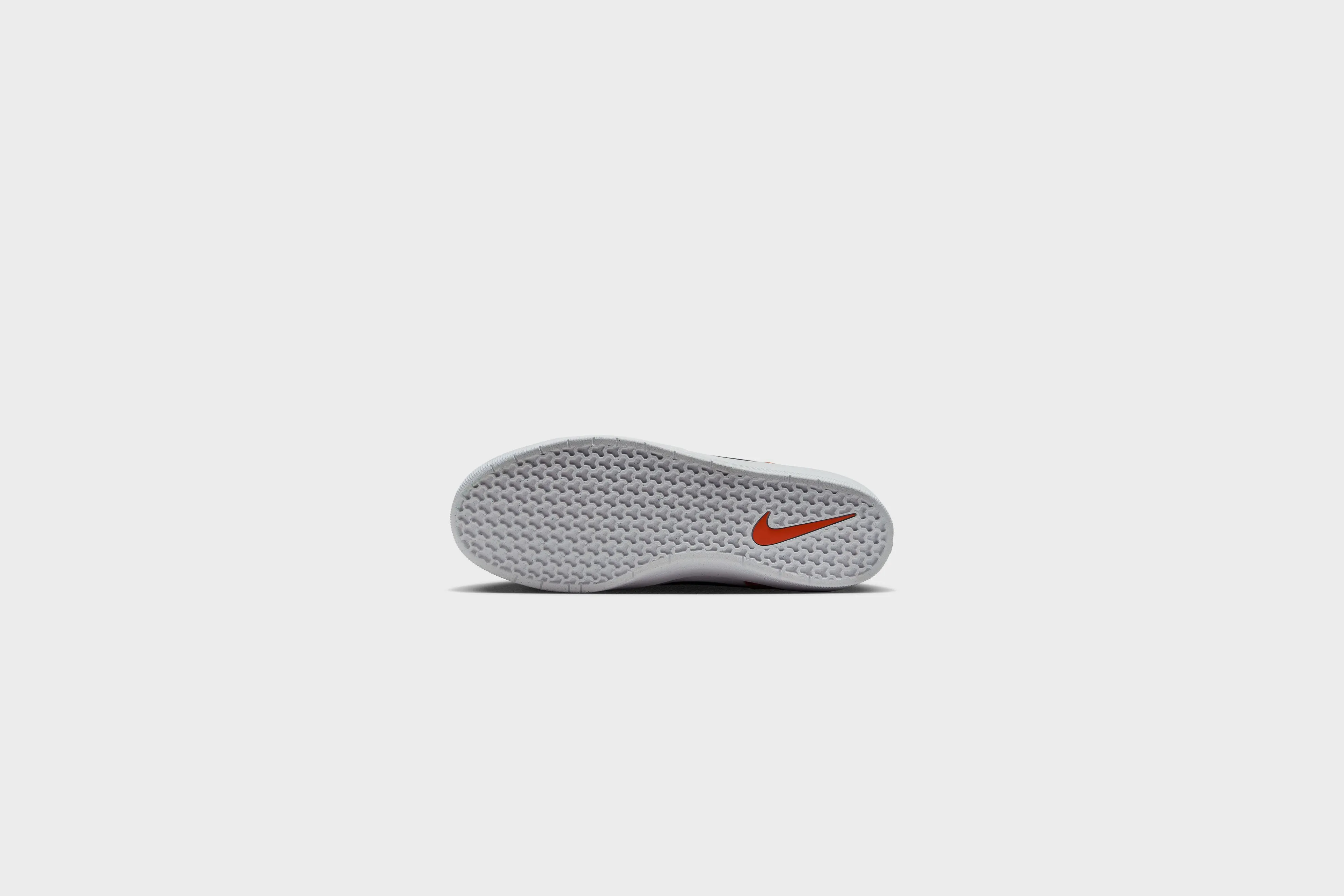 Nike SB Force 58 (White/Black-Cosmic Clay-White)