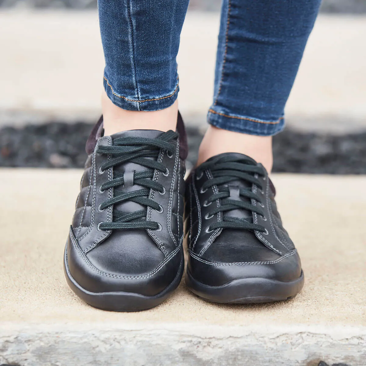 No. 75 Casual Sport Shoes
