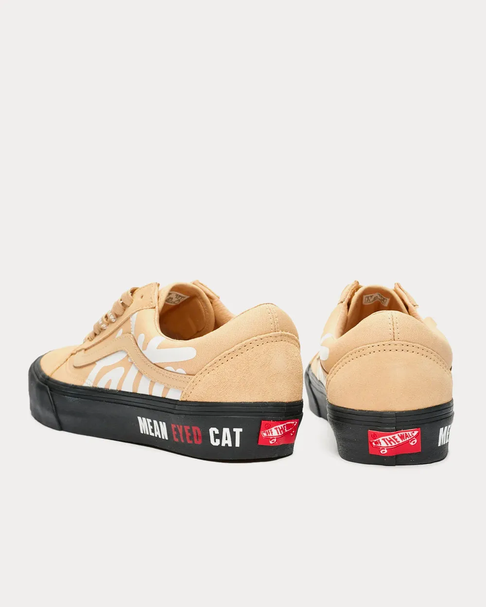 Old Skool VLT LX Almond Buff / Black Low Top Sneakers