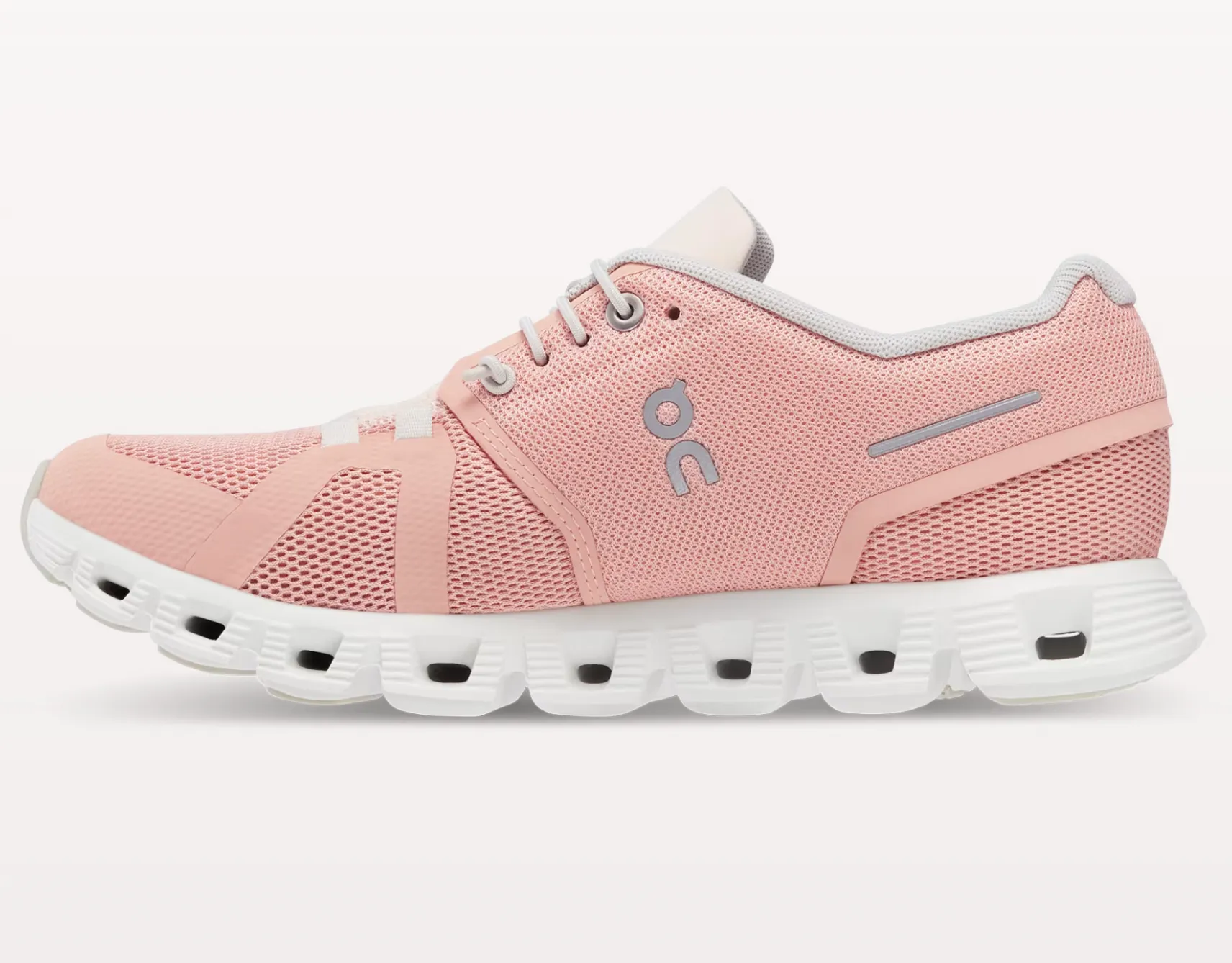 On Womens Cloud 5 - Rose/Shell (59.98556)