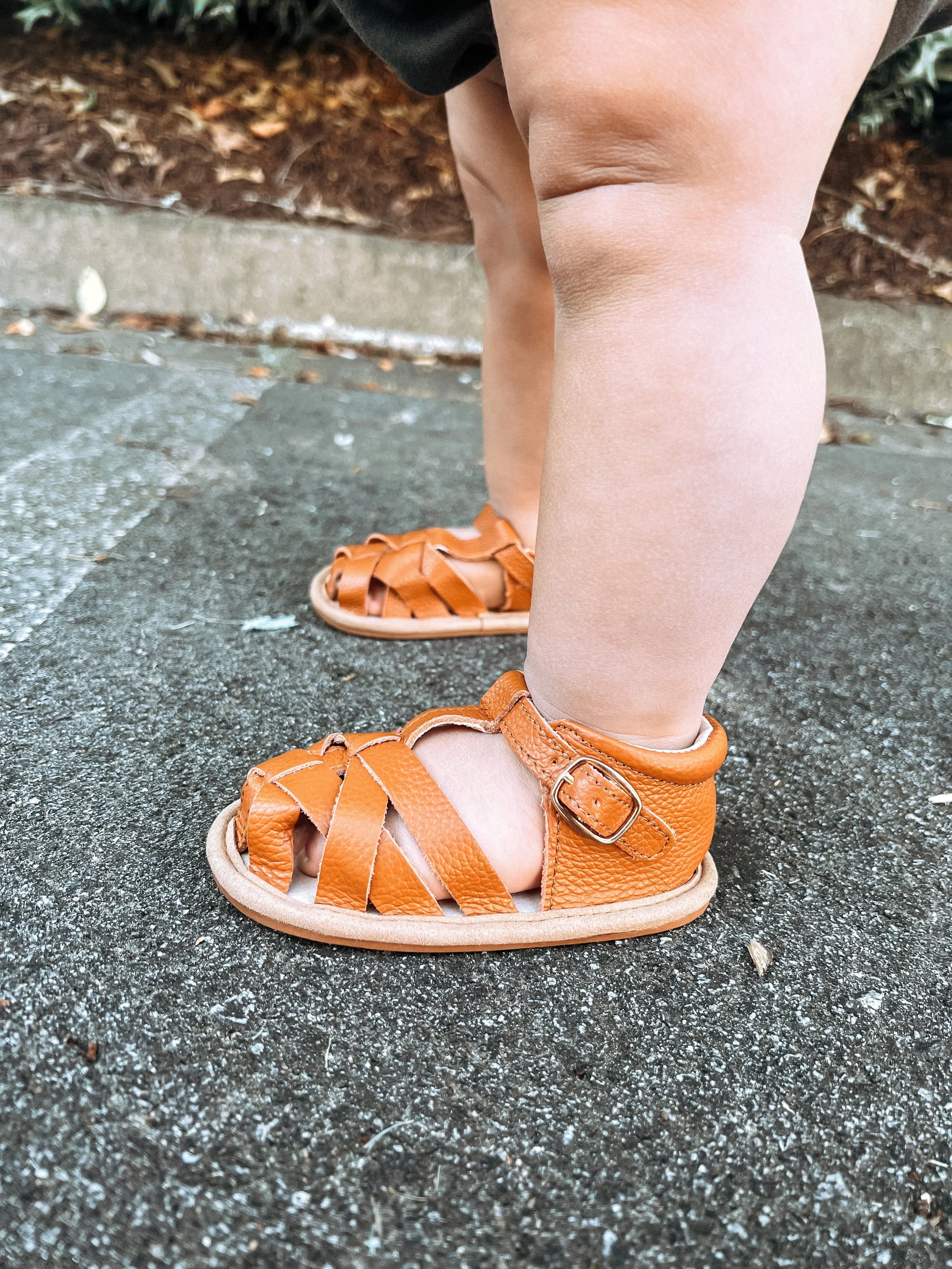 Pre-Order The Closed Toe Sandal