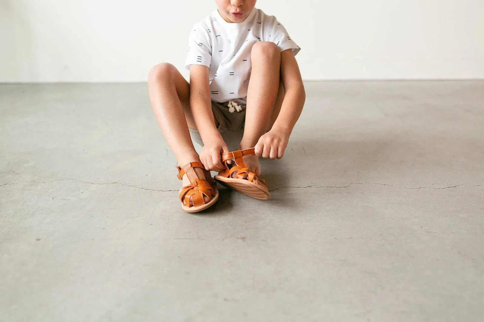 Pre-Order The Closed Toe Sandal