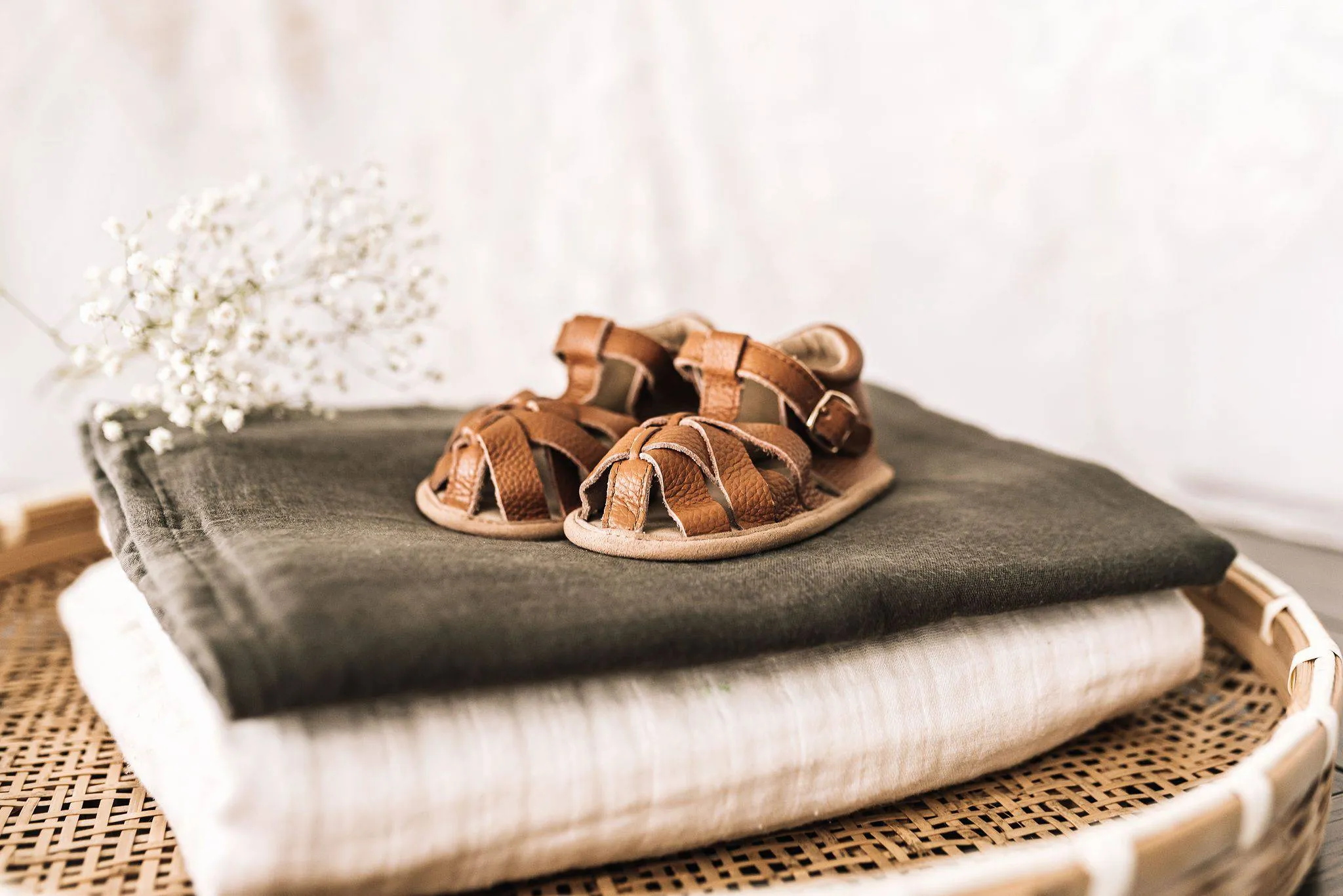 Pre-Order The Closed Toe Sandal