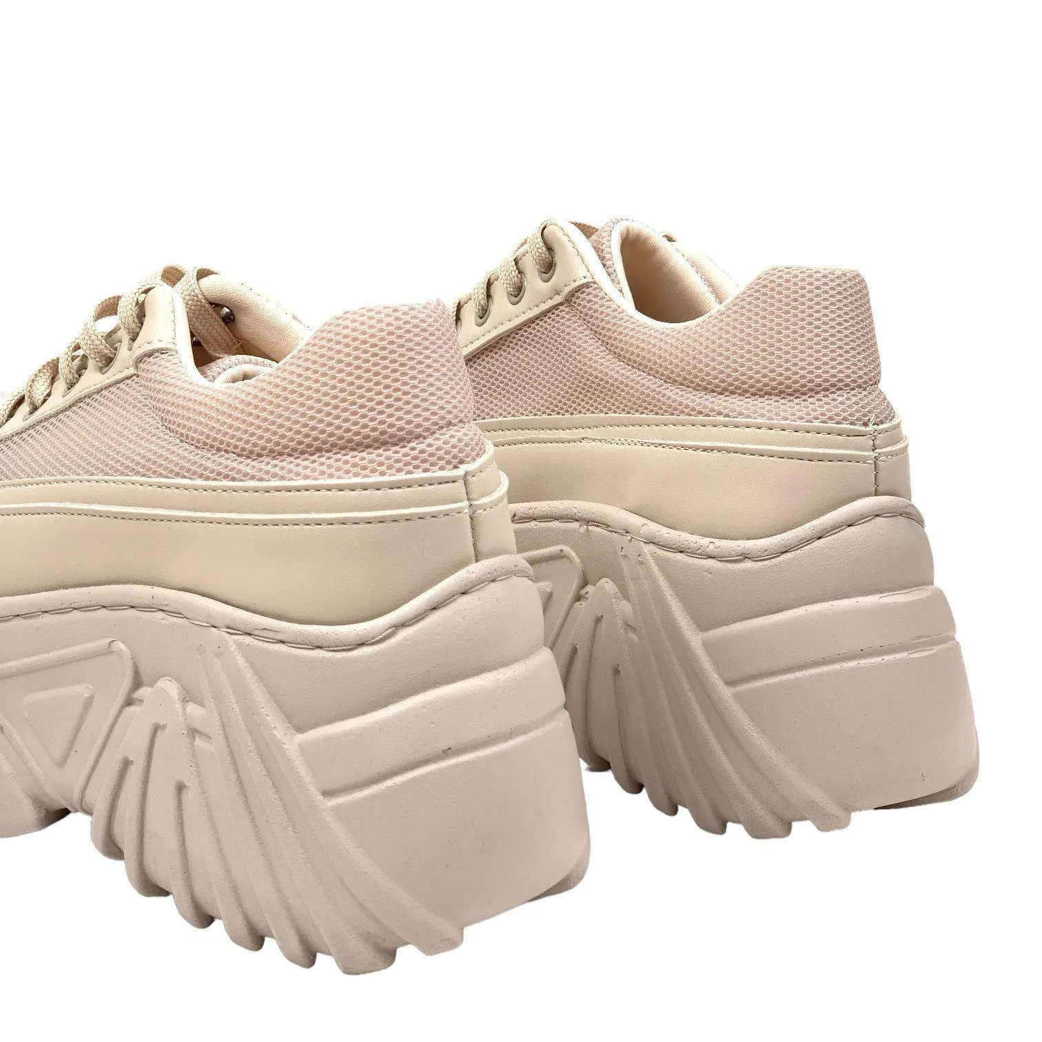 Women's beige high sole sneaker sports shoes